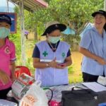 บุ๋ม ขอเป็นสะพานบุญ ตั้งโรงทานทำอาหารแจกผู้ประสบภัยน้ำท่วม ยังขาดเงิน-ยา