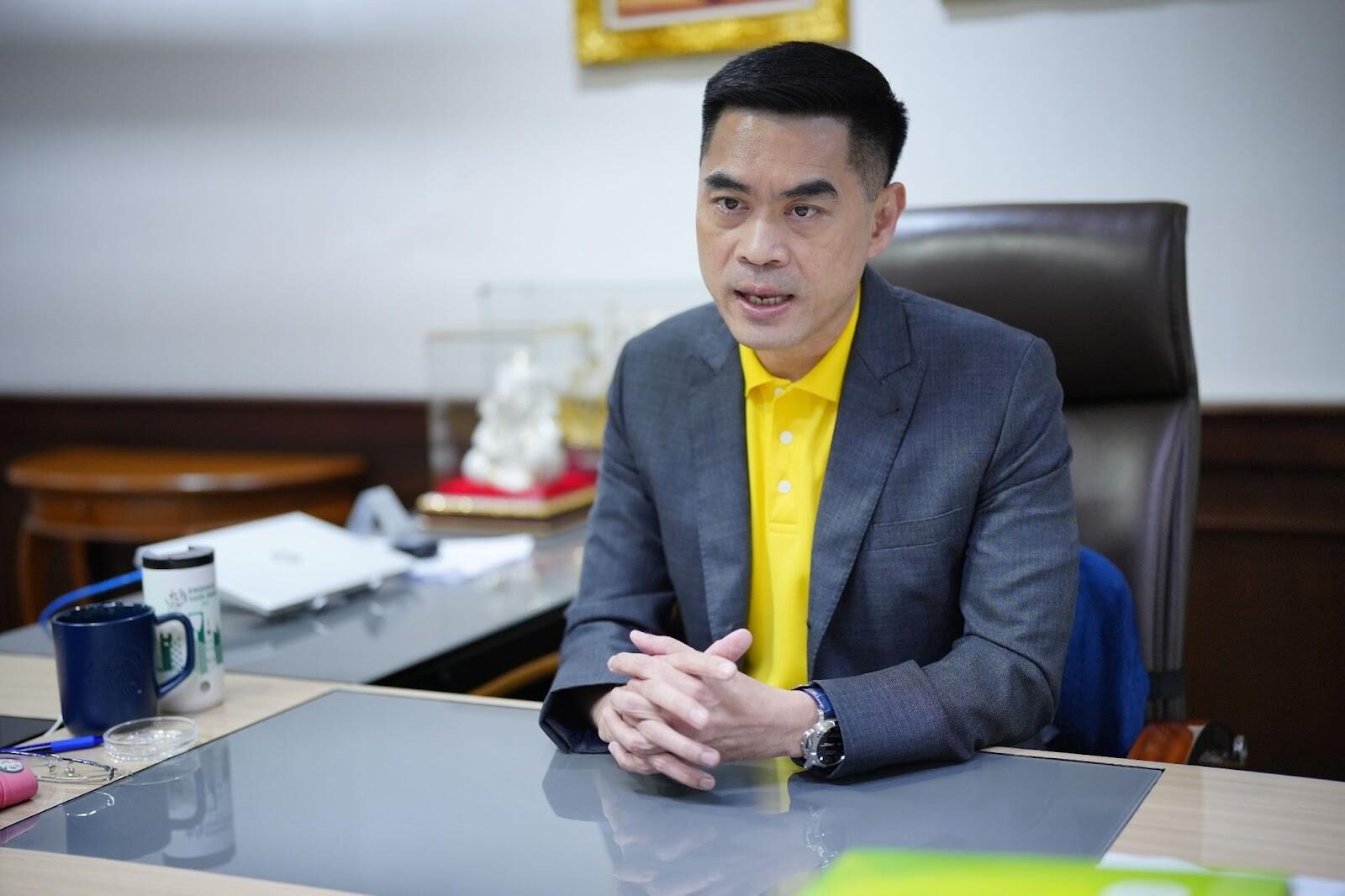 นายพิรุณ สัยยะสิทธิ์พานิช อธิบดีกรมการเปลี่ยนแปลงสภาพภูมิอากาศและสิ่งแวดล้อม (สส.) นายพิรุณ สัยยะสิทธิ์พานิช อธิบดีกรมการเปลี่ยนแปลงสภาพภูมิอากาศและสิ่งแวดล้อม (สส.)