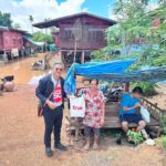 ทรู คอร์ปอเรชั่น ร่วมคาราวาน กสทช. ลงพื้นที่ จว. สุโขทัย ช่วยผู้ประสบอุทกภัย 