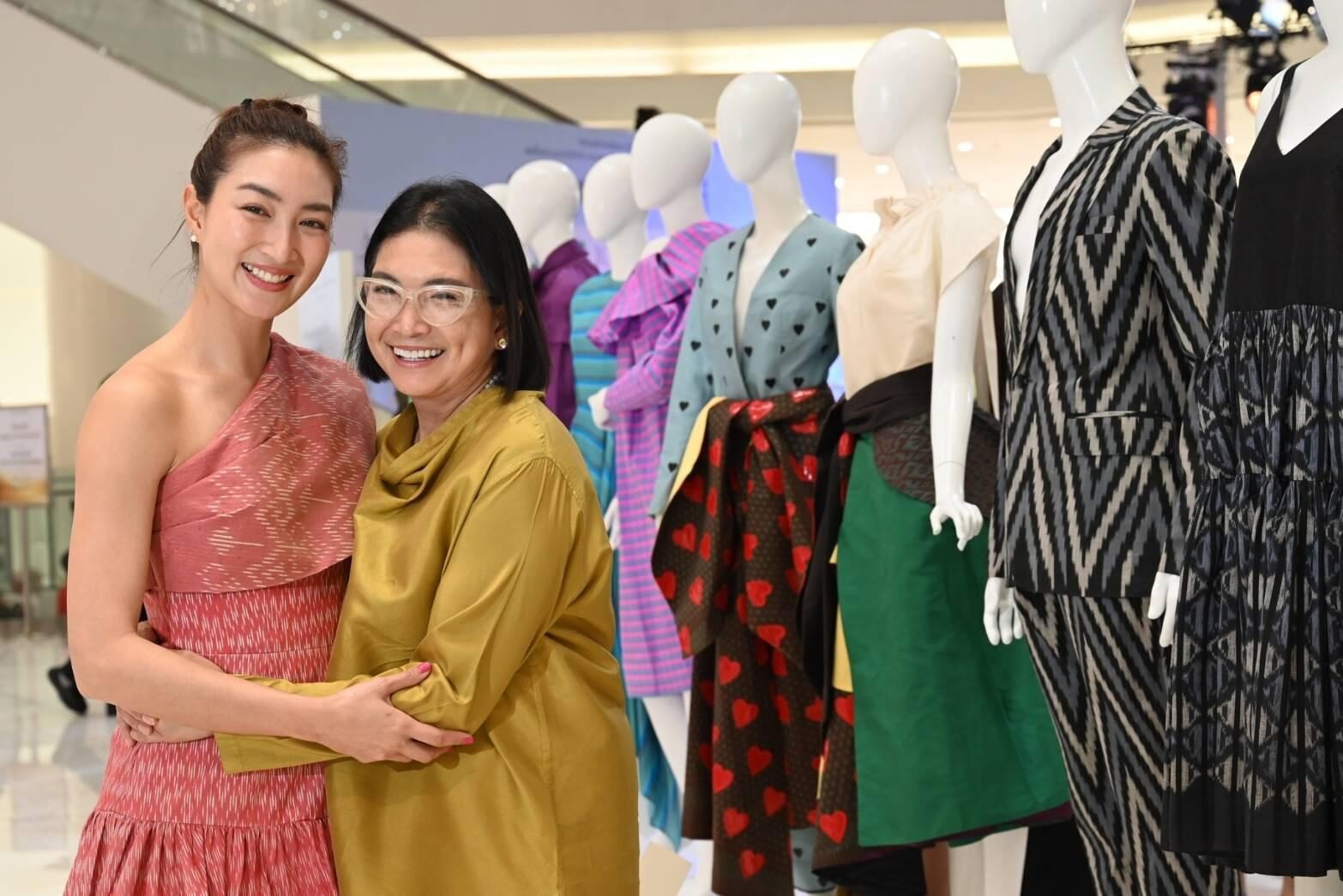 สำหรับไฮไลต์ของนิทรรศการนี้คือการนำผลงานชิ้นเอกระดับชั้นครูมาจัดแสดงให้ชมเป็นครั้งแรกใน