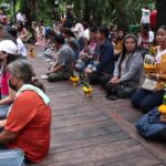 ตั้งโต๊ะแจ้ง คำชะโนดเปิดปกติ ยันน้ำไม่ท่วมซ้ำรอยปี'60 สักการะเจ้าปู่ศรีสุทโธ-เจ้าย่าศรีปทุมมา เหมือนเดิม