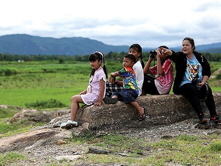 สดจากเยาวชน - มิตรภาพชายป่า เด็กห้วยขาแข้ง