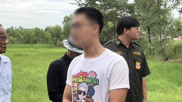ยอด หมอลำซิ่ง สารภาพหมดเปลือก ลงมือฆ่า สองพ่อลูกนายฮ้อย ด้วยตัวเอง เปิดปมสังหาร เผย ไปเจอกันที่ไหน หลังถูกเค้นสอบทั้งคืน โดนแจ้ง 5 ข้อหาหนัก