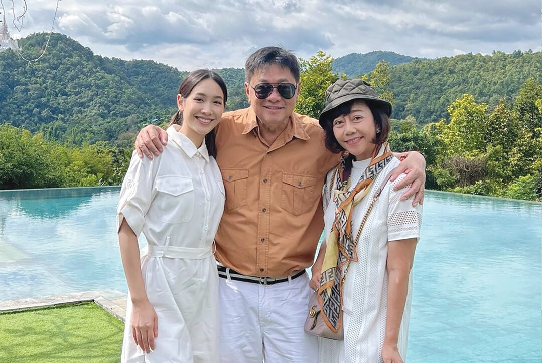 อาทิตย์ใส -  ‘มิน พีชญา’เปิดโลกใหม่ คุ้มค่าได้เล่น‘เกมรักปาฏิหาริย์’