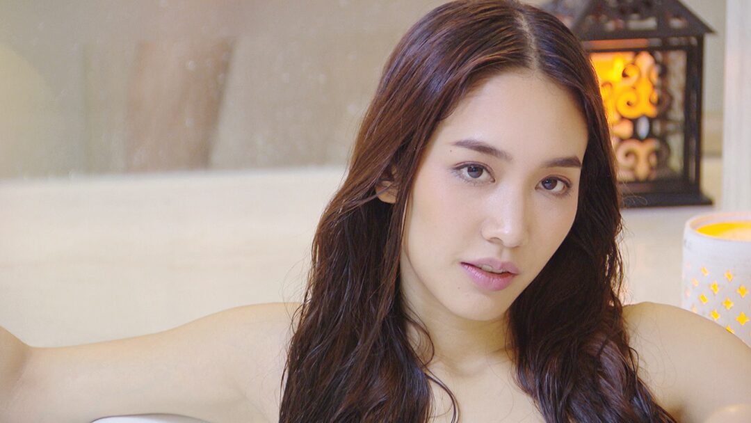 อาทิตย์ใส -  ‘มิน พีชญา’เปิดโลกใหม่ คุ้มค่าได้เล่น‘เกมรักปาฏิหาริย์’