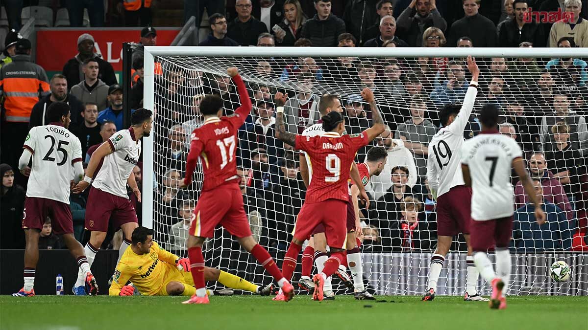 Double Delight: Liverpool and Arsenal Shine with Crushing Victories in Carabao Cup