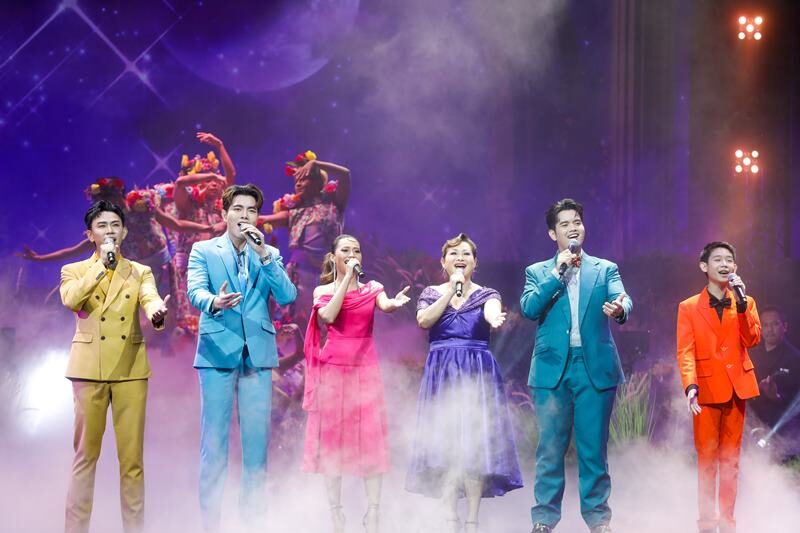 The Golden Show Concert 2024 สุดอิ่มเอม เพลงเพราะจับใจ จัดเต็มตระการตา