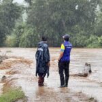ฝนตกหนักเชียงดาว น้ำซัดฝายวังฮายพัง ทะลักท่วมบ้าน-พื้นที่เกษตร เร่งช่วย-เตรียมรับอุทกภัย 