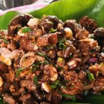 ของดีหน้าฝนออกแล้ว ชาวบ้านเก็บจัดเมนูเด็ด 'เห็ดก้อยตับเต่า' เยือนโคราชต้องหากิน