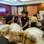 กอ.รมน.-กองทัพ-ปภ. ช่วยเหลือประชาชนในจังหวัดเชียงรายต่อเนื่องตลอด 24 ชั่วโมง
