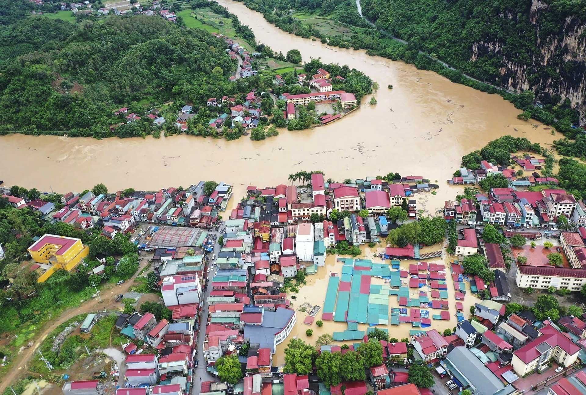 เวียดนามหวั่นสังเวยยางิ “พุ่งร้อยศพ” เร่งหาคนหายอื้อ-เกือบ 800 คนได้รับบาดเจ็บ