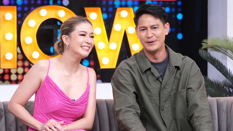 Explosive Encounter: Amy - Nam Raphiphat's Jaw-Dropping Confession of a Hug Gone Wild - News Directory 3