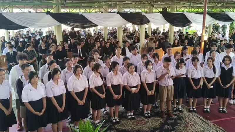 น้ำตาท่วมวัด เผาแล้วหนุ่ม18 เหยื่ออเมริกันบูลลี่รุมกัด พี่ชายสุดเศร้า ลั่นจำฝังใจ-เลิกเลี้ยงสุนัข