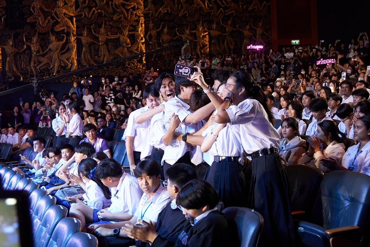 บรรยากาศการประกวดวงดนตรีสากล THE POWER BAND