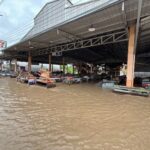 ไทยพีบีเอส ร่วมฝ่าวิกฤตน้ำท่วม เกาะติดสถานการณ์ต่อเนื่อง