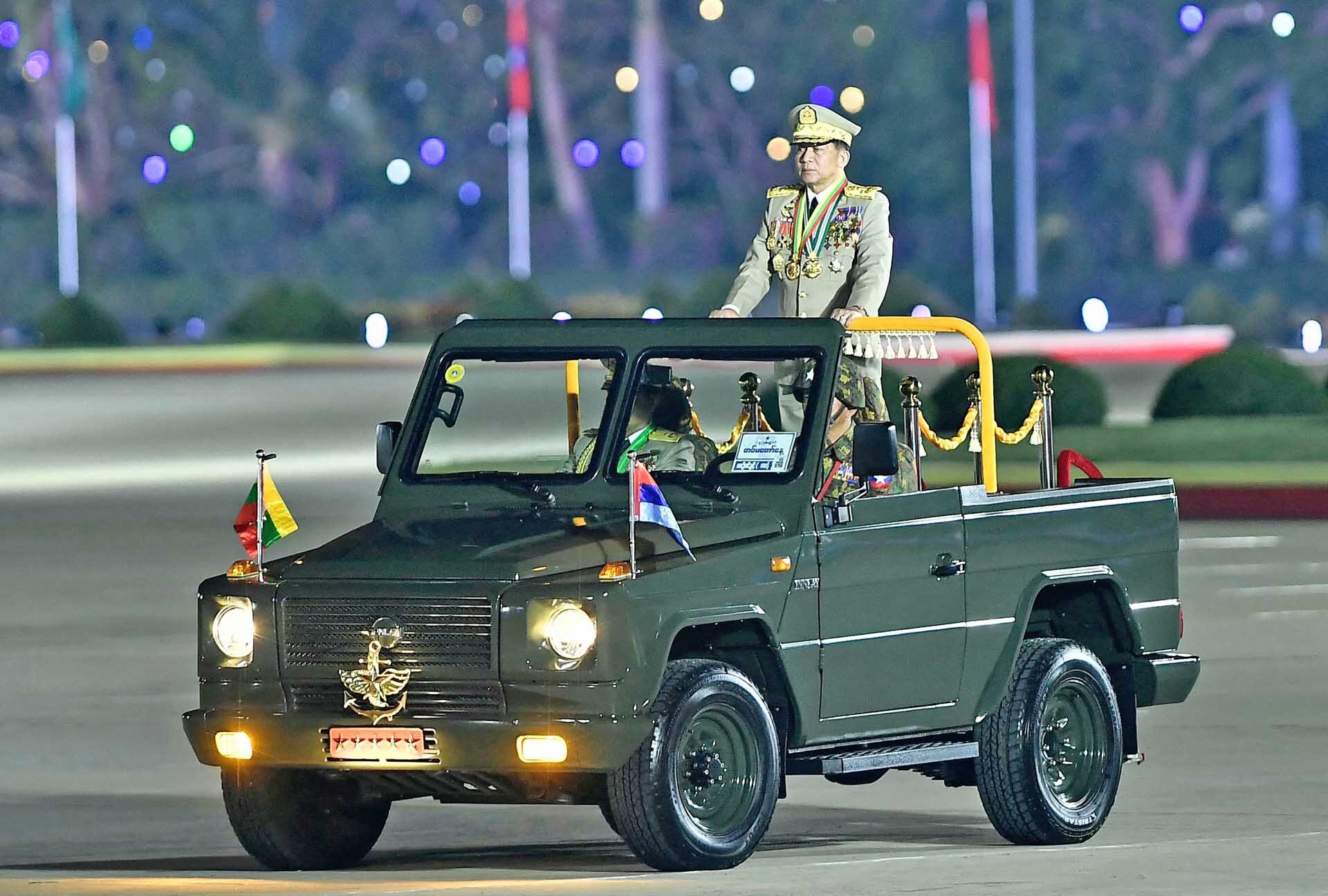 ทัพเมียนมา “โจมตีทางอากาศ” ในเมืองล่าเสี้ยว-หลังชวนกลุ่มติดอาวุธหารือหย่าศึก