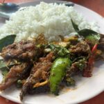 “เจ๊ดาตาตุ้ย“ ก๋วยเตี๋ยวไก่ ชามละยี่ ถูกใจสายงบน้อย-วัยรุ่นฟันน้ำนม ช่วยลดค่าครองชีพลูกค้า