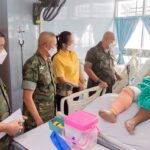 ผบ.ทร. มอบ รองผบ.กปช.จต. เยี่ยม มอบเงินบำรุงขวัญ กำลังพลที่ได้รับบาดเจ็บ
