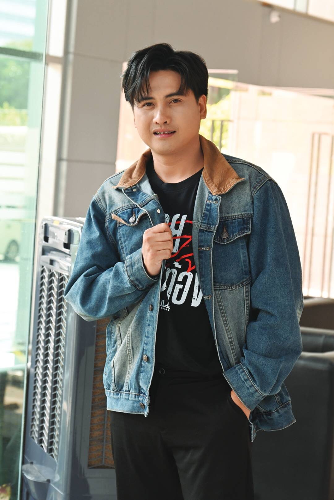 จับกระแสลูกทุ่ง - ‘เบนซ์ เมืองเลย’ก้าวถึงฝัน ไม่ปิดบังตัวตนจริง-โฟกัสผลงาน