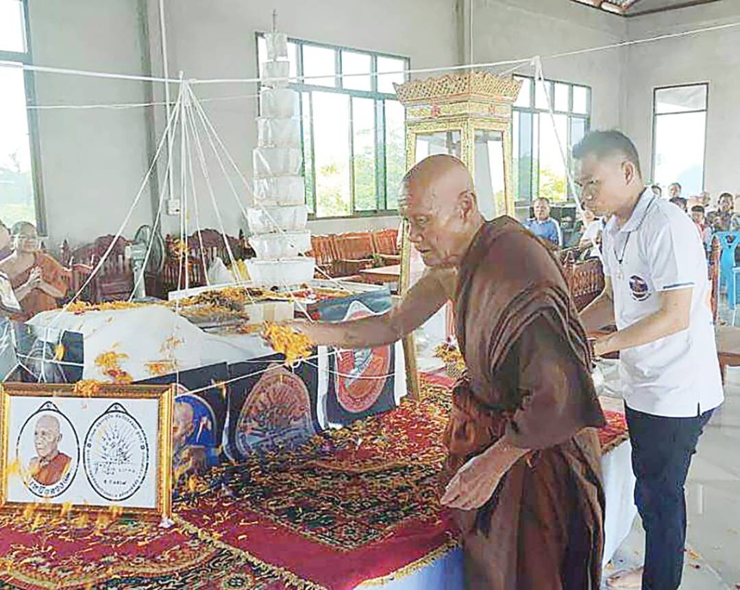 ข่าวสดพระเครื่อง - เหรียญเหนือดวง-หลวงปู่ปัน สมทบพัฒนาวัดพุทธสถานฯ