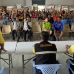 เปิดเวทีรับฟังความเห็นอนุญาตทำประมงอวนรุนหรือไม่? มติชาวประมงส่วนใหญ่ไม่เห็นด้วย