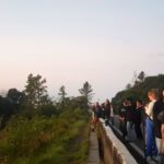 หยุดยาว 3 วัน ดอยอินทนนท์ คึกคัก เกือบหมื่นคนแห่สัมผัสไอหนาวแรก เช้านี้ 11 องศา  
