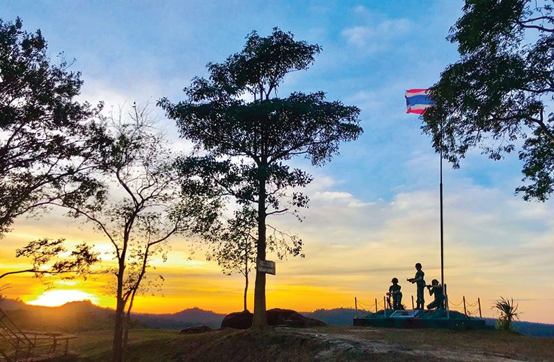 หลาก&หลายท่องเที่ยว - เที่ยวอุทยานฯภูจองนายอย ผืนป่าพนมดงรักอีสานใต้