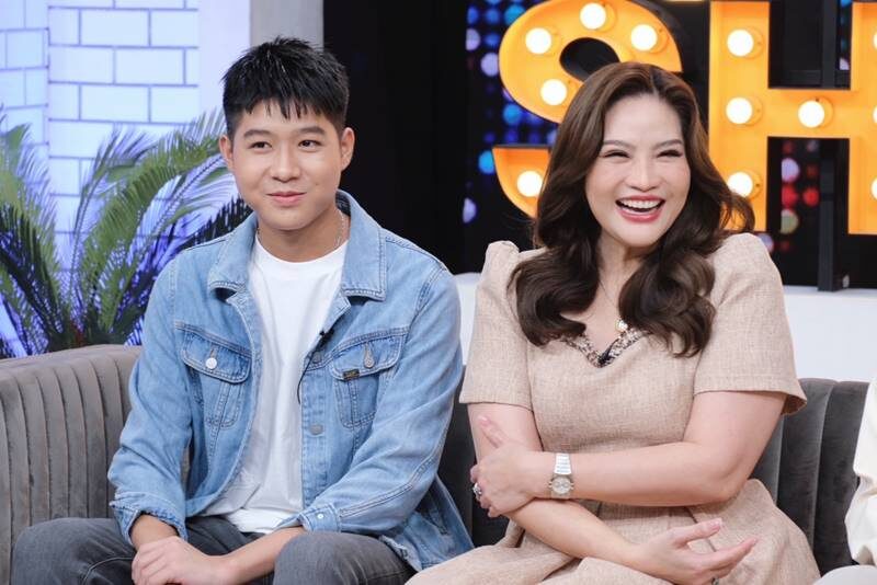 อรอนงค์ ควงลูกชาย อองรี-อองตอง อัพเดตอาการป่วยมะเร็ง