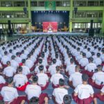 ราชเลขานุการในพระองค์ฯ เป็นประธาน พิธีคำนับครู โขน มูลนิธิส่งเสริมศิลปาชีพฯ ตอน “พระจักราวตาร”