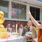 ครบรอบ 30 ปี สน.วังทองหลาง จัดพิธีเบิกเนตร พระพุทธชยันตี ประดิษฐานหน้าสถานี