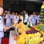 ราชเลขานุการในพระองค์ฯ ประธานพิธีบวงสรวง การแสดงโขนมูลนิธิส่งเสริมศิลปาชีพฯ