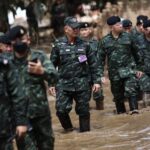 ‘ผบ.ทบ. ลงพื้นที่ เชียงราย เยี่ยมกำลังพลที่ปฏิบัติงาน-เร่งฟื้นฟูพื้นที่ประสบอุทกภัย