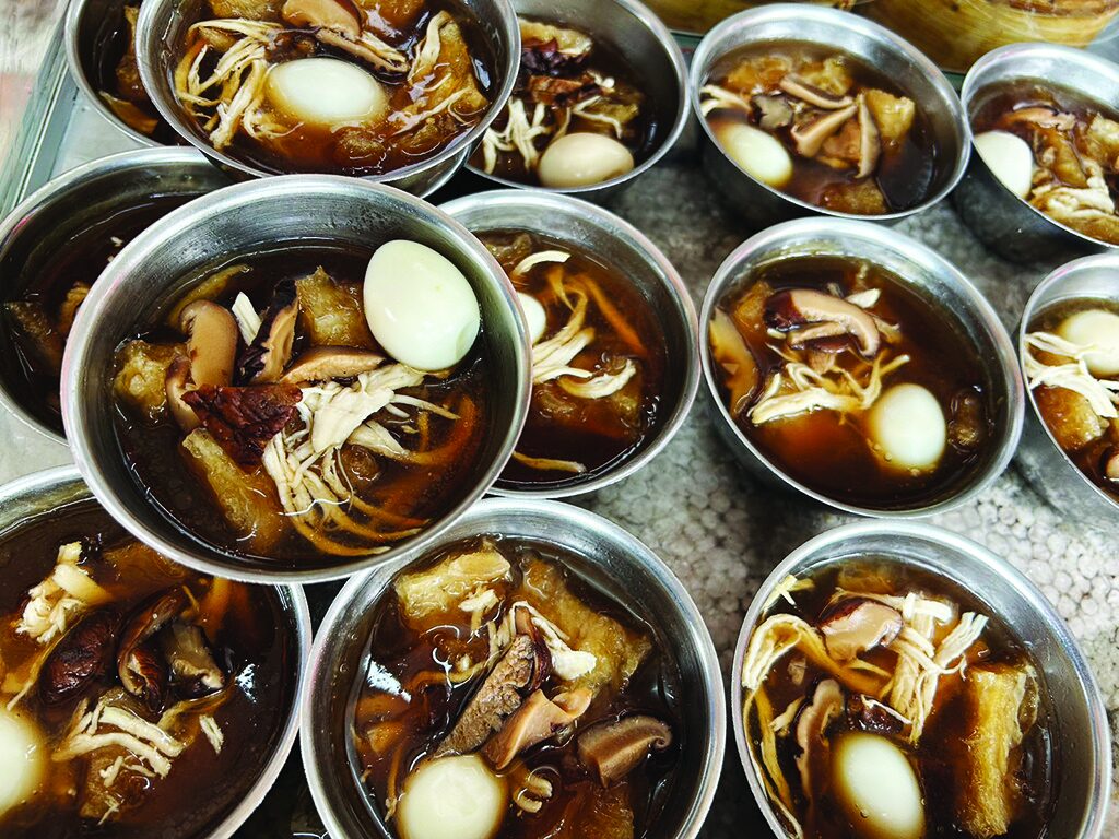 สวรรค์ในครัว - ‘ไทซีฮี้’ร้านติ่มซำ คู่เมืองเบตงกว่า80ปี 