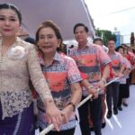 คึกคัก ขบวนแห่เรือพระพนมทางบก งานประเพณีชักพระ -แข่งเรือยาว สุราษฎร์ธานีประจำปี'67