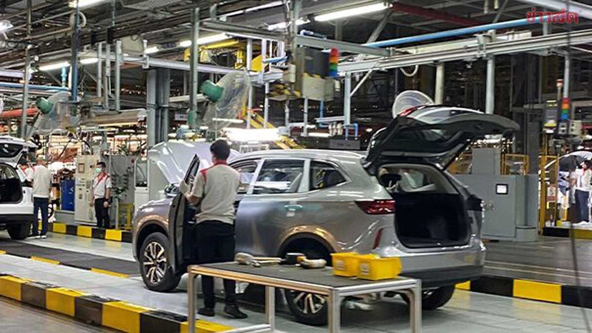 Braking Hard: Car Sales Plummet, Auto Parts Factory Grinds to a Halt with Drastic 3-Day Workweeks