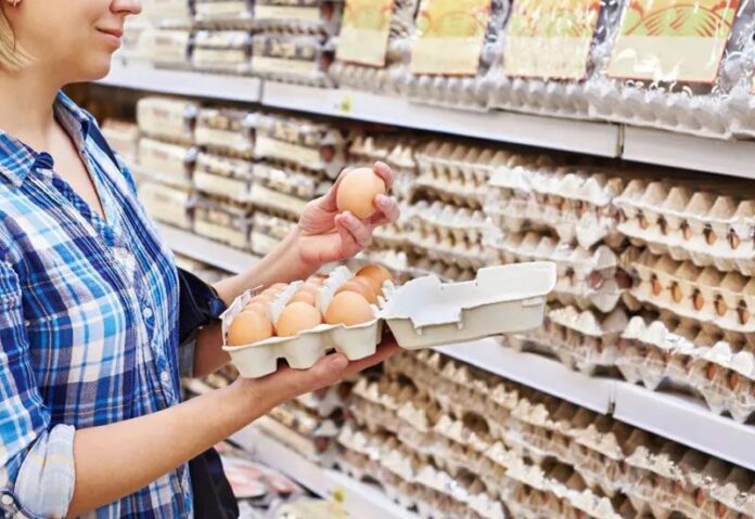 ลูกทำไข่ไก่แตก พนง.ไม่รับคำขอโทษ สั่งชดใช้10เท่า แม่ตอบกลับประโยคเดียว อึ้ง