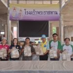 ซีพีส่งวัตถุดิบปรุงอาหารหนุน "โรงครัวพระราชทาน" ช่วยน้ำท่วม จ.ลำพูน