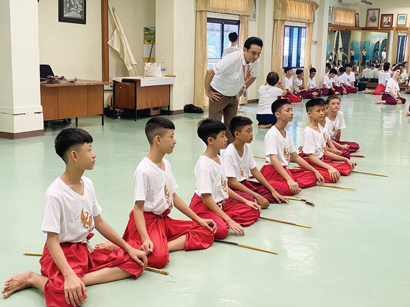 สดจากเยาวชน - พิธีคำนับครู โขน‘พระจักราวตาร’