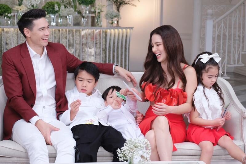 แมทธิว-ลีเดีย เผยค่าเทอมลูก3คน ถอยรถใหม่ได้หนึ่งคันทุกปี สามีฮอต คนส่งของลับให้ดู 