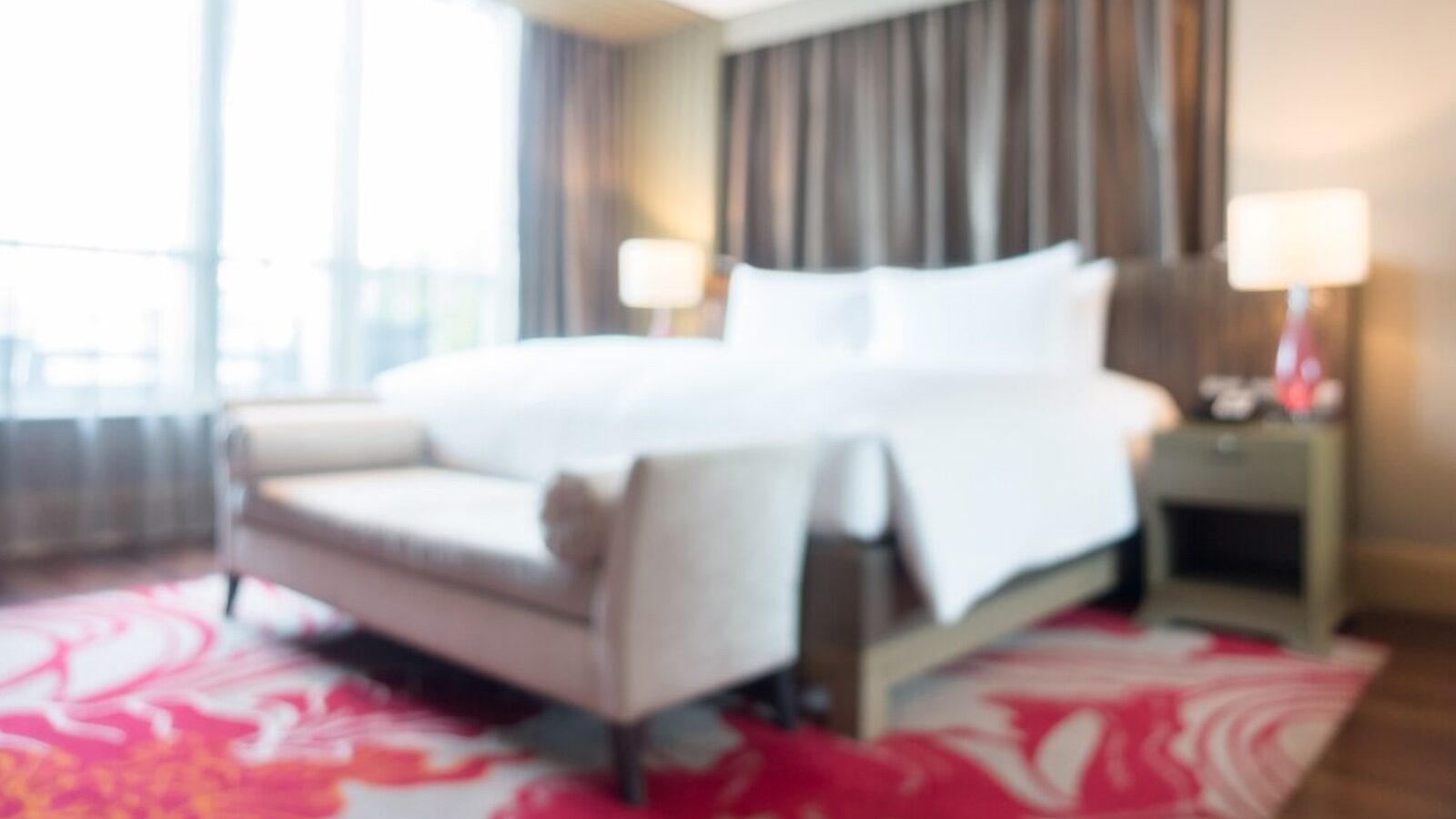 พนักงานม่านรูดเผย เวลาไหนที่ห้องเต็มไว ลูกค้าใช้บริการมากที่สุด หลายคน คาดไม่ถึง