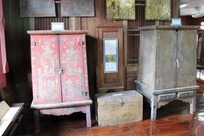 เที่ยววัดวันหยุด