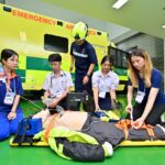 เปิดประสบการณ์ 'ฐานการเรียนรู้ทางการแพทย์' ให้นักเรียนมัธยม เยี่ยมชมคลินิกครั้งแรก