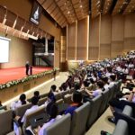 เปิดประสบการณ์ 'ฐานการเรียนรู้ทางการแพทย์' ให้นักเรียนมัธยม เยี่ยมชมคลินิกครั้งแรก