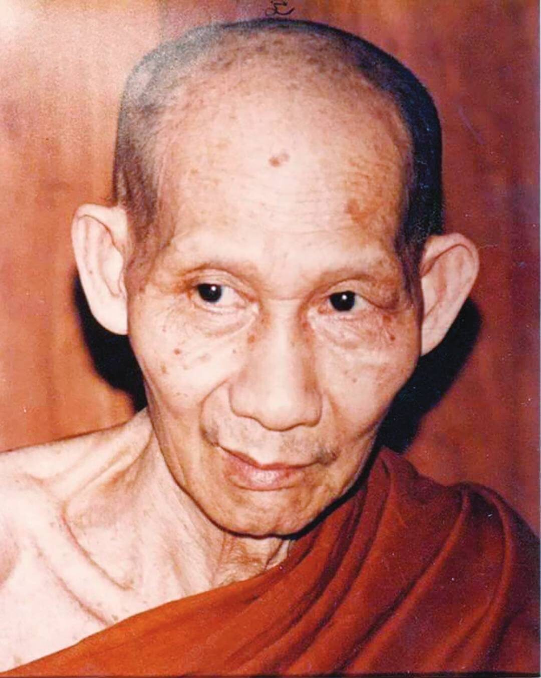 ข่าวสดพระเครื่อง - ลำปางตามรอยศรัทธา ไหว้สา‘หลวงพ่อเกษม’