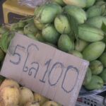 ทะลักชายแดน มะม่วงแก้วขมิ้น สั่งนำเข้าจากเขมร ราคาถูก 7 กิโล 100 นทท.แห่ซื้อคึกคัก  