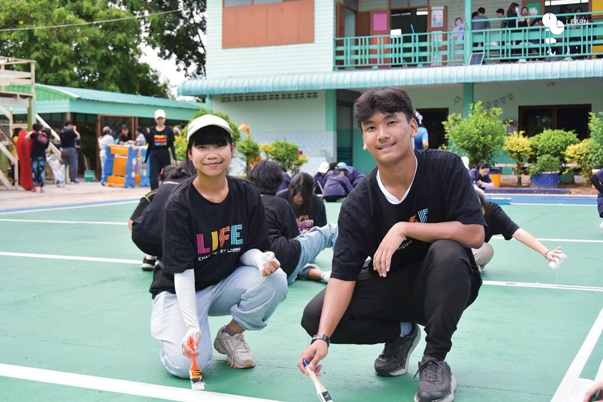 สดจากเยาวชน - ส่งต่อความดี คืนสู่สังคม