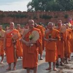 รำลึก112ปี ชาตกาล หลวงพ่อเกษม เขมโก เกจิดังล้านนา สาธุชนนับหมื่นร่วมพิธี
