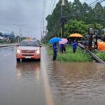 อุตุฯ เตือนมรสุมถล่ม 7 จังหวัดภาคใต้ ฝนตกหนักมาก ระวังน้ำท่วม น้ำป่า ดินสไลด์