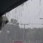 อุตุฯ เตือนมรสุมถล่ม 7 จังหวัดภาคใต้ ฝนตกหนักมาก ระวังน้ำท่วม น้ำป่า ดินสไลด์