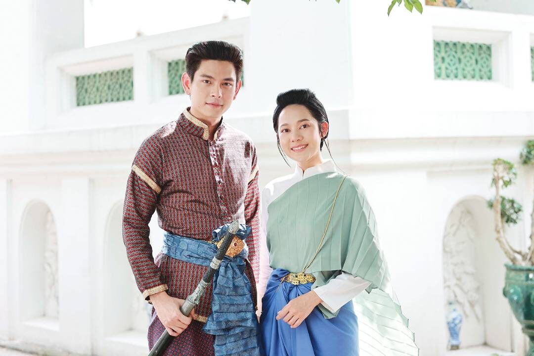 เสาร์สด - ‘ทับทิม-ฟิล์ม’คู่จิ้นเคมีใหม่ ‘หม่อมเป็ดสวรรค์’บทพิสูจน์รัก 